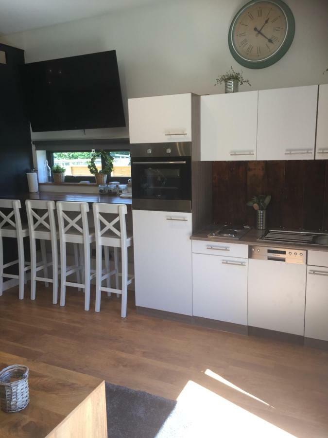 Willow Court Farm Studio South & Petting Farm, 8 Mins From Legoland & Windsor, 15 Mins From Lapland Uk Eksteriør billede